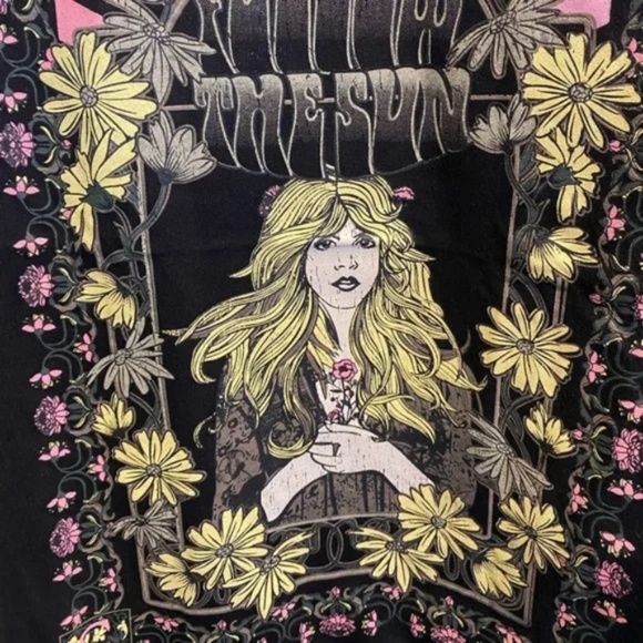SOLD OUT Stevie Nicks Follow the Sun Graphic Band T-Shirt - Picture 7 of 7